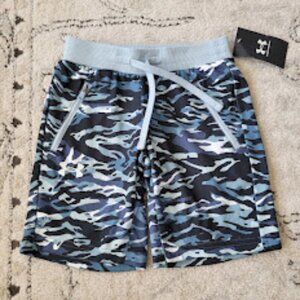 Under Armour Blue Camo Pennant Shorts YXS NEW